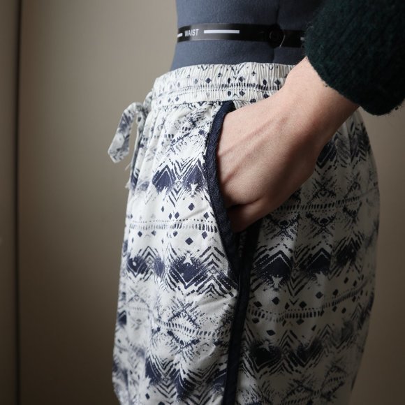 Life in Progress Patterned mini dress - Picture 4 of 11